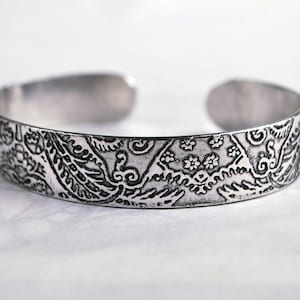 Embossed cuff silver aluminium Indian floral design patina image 1