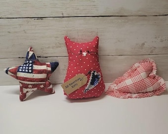 3 Piece Primitive Handmade Plush Cat Star & Heart Farmhouse Shelf Decor