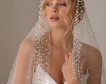 Scattered Pearl Bridal Veil, Soft Tulle Wedding Accessory, Romantic Ivory Veil