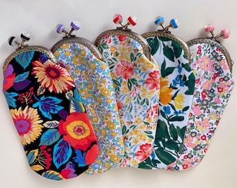 Estuche para gafas, regalo de cumpleaños, estuche para lápices, estuche para bolígrafos, estuche para gafas de sol, estuche para bolígrafos, regalo del Día de la Madre, monedero con cierre de beso, estuche para bolígrafos con cierre de beso