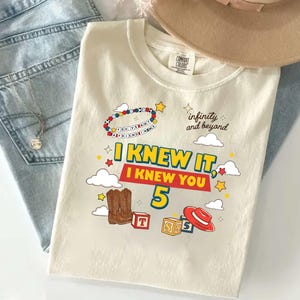 Couleurs confortables T-shirt Je le savais, Je vous connaissais, T-shirt Vous avez un ami en moi Toy Story 5, Disneyland Pixar Toy Story 5, T-shirt musique image 3