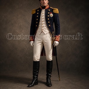 Pode incluir: Uma jaqueta militar azul marinho com ombreiras, botões e acabamentos dourados. É combinada com um colete creme e calças brancas. Botas pretas até o joelho e uma espada completam o traje histórico. O texto "Custom Wears craft" é visível.