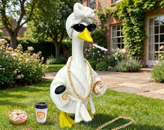 Gangster Spa Goose Goose bathrobe Set, 23-inch, sunglasses, gold necklace, coffee bread, cigarettes, clothing set