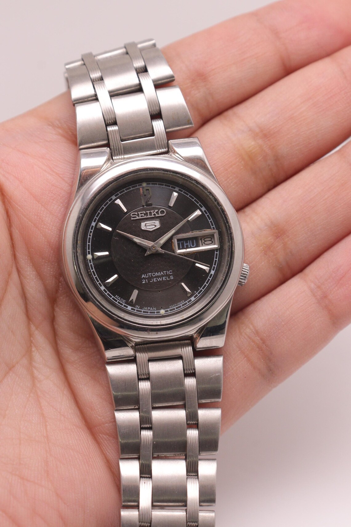 Vintage Seiko 5 Automatic Movement No 4227-00C0 Japan Made Day Date Women's Wristwatch., photo 3 sur 5