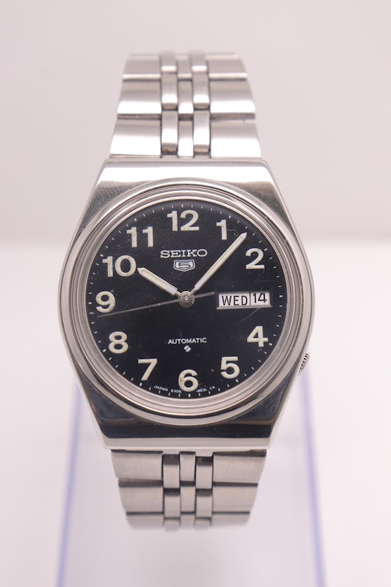 Vintage Seiko 5 Automatic Movement No 6309-8150 Japan Made Day Date Men's Wristwatch.