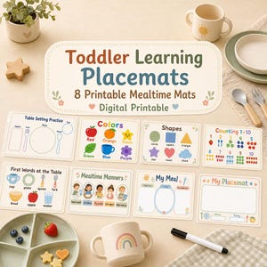Könnte beinhalten: Ein Set aus acht rechteckigen Lern-Platzsets für Kleinkinder mit lehrreichen Themen wie Farben, Formen, Zählen und Tischmanieren. Die ausdruckbaren Matten enthalten Illustrationen und Text und werden neben Geschirr und Besteck gezeigt.