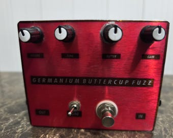 Custom Hand-Built Boutique Analog Fuzz Pedal - High Gain Guitar Effects