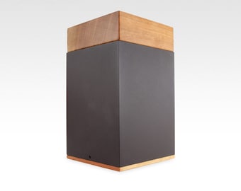 Meta – Cherry Wood Cremation Urn
