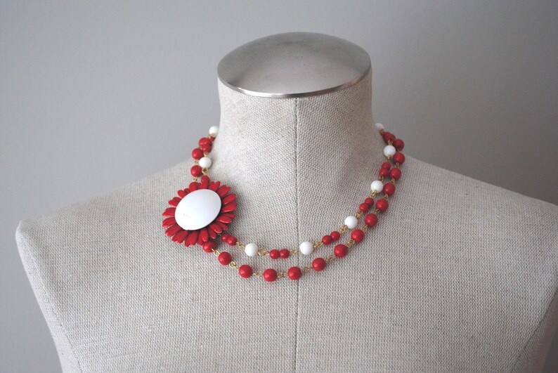 Rockabilly Vintage Enamel Flower Asymmetrical Necklace Red and White OOAK Wedding, Bridal, Bridesmaid Statement Piece image 3