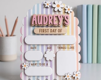 Stripe Scallop First Day Of School Board, Personalized Daisy Back To School Sign, Custom Wooden Girls Photo Prop, PreSchool 1st Grade Sign