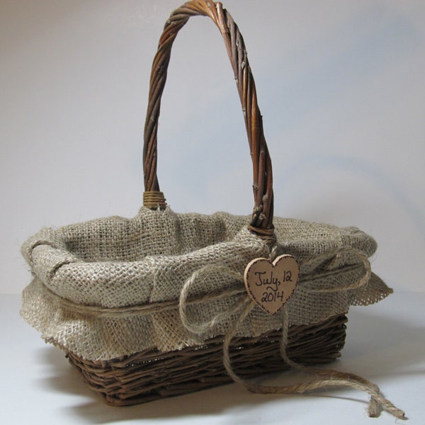 Panier de demoiselle d'honneur rustique en toile de jute - personnalisé pour votre mariage champêtre