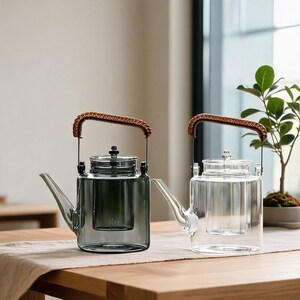 Heat Resistant Glass Teapot with Infuser, Borosilicate Tea Kettle, Handmade Tea Pot with Woven Handle, Loose Leaf Tea Brewer, Tea Lover Gift