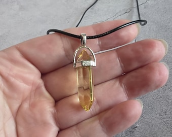 Synthetic Crystal Necklace Light Clear Yellow