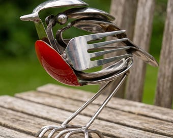 Recycled Cutlery Robin Ornament Handcrafted Fork Spoon Bird Sculpture Metal Garden Ornament Abstract Patio Home & Garden Decoration