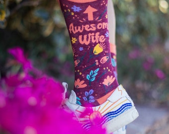 Weddings Socks, Awesome Wife, Anniversary Gifts, Cute Womens Socks, Funky Socks, Floral Socks, Cute Wedding Gifts, Flower Socks