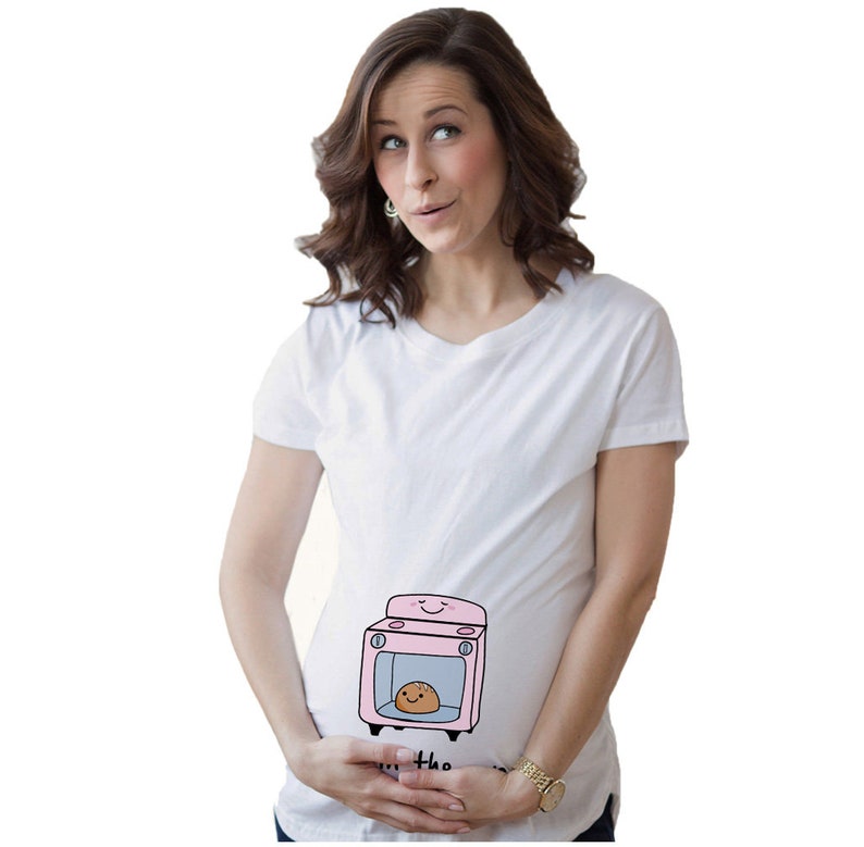 Bun In the Oven Maternity Shirt, Funny Pregnancy T Shirt, Maternity Size Funny Shirts, Funny Pregnant Shirt, Cute Baby Announcement Shirt, White