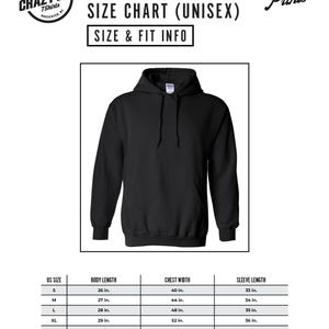 Puede incluir: Tabla de tallas para una sudadera con capucha unisex. La tabla muestra las medidas en pulgadas para las tallas espa&ntilde;olas S a 3XL, incluyendo la longitud del cuerpo, el ancho del pecho y la longitud de la manga.