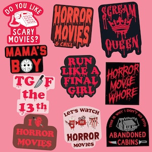 Peut inclure: Dix autocollants colorés sur le thème des films d'horreur. Les autocollants présentent des phrases comme "Horror Movies & Chill", "Scream Queen", "Run Like a Final Girl", et "Horror Movie Whore".