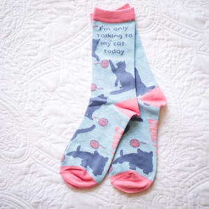 Ich spreche heute nur mit meiner Katze, Katzensocken, verrückte Katzendamensocken, Geschenke für Katzenliebhaber, Damensocken, lustige Socken Frauen, Katzensocken für Frauen