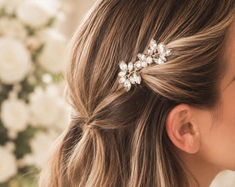 Floral Bridal Hair Comb Crystal Hair Comb Wedding Hair Piece Bridal Hair Accessory Bridal Headpiece Rhinestone Comb Small Hair Accessories