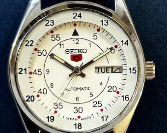 Refurbished vintage seiko white men's wrist watch36mm stainless Steel