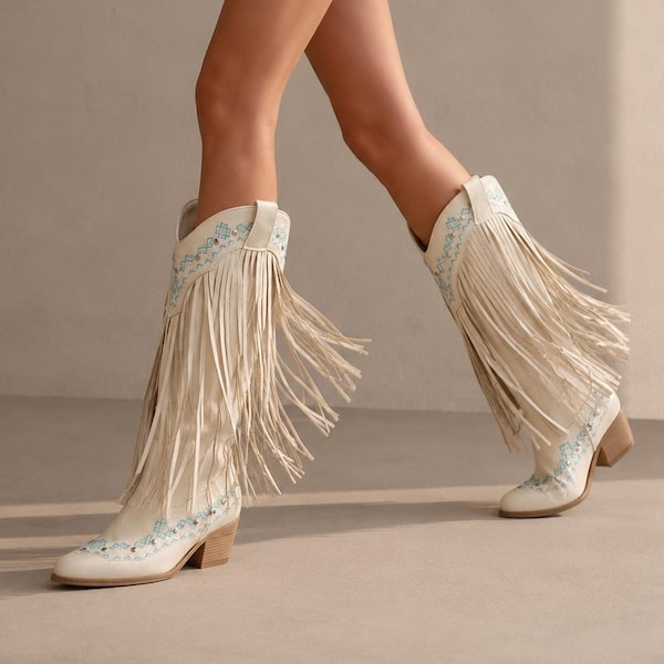 Bottes de cowboy blanches à franges pour femmes, bottes western en similicuir brodées turquoise, bottes de cow-girl à mollet large, chaussures de festival bohème grande taille