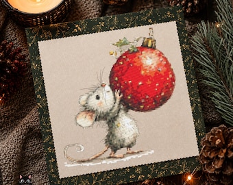 Christmas Mouse Cross Stitch Pattern (PDF Download)