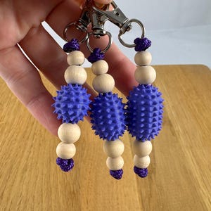 Sensorischer Fidget Schlüsselanhänger | Fidget Anhänger | Taktiles Spielzeug | 3D gedruckt Massageperle | 3 Größen & verschiedene Farben