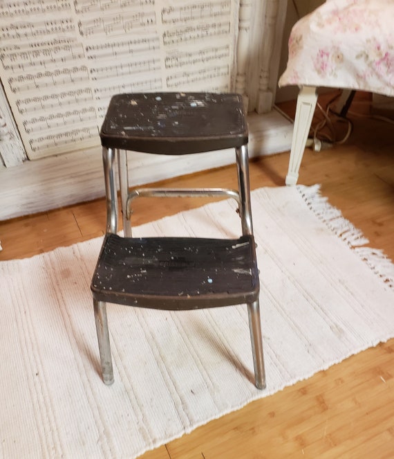 Retro Griswold Step Stool Mid Century Vintage Kitchen Decor