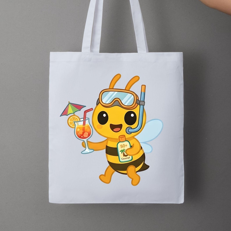 Pode incluir: Saco de compras branco com um desenho de abelha de desenho animado. A abelha usa um snorkel e segura um coquetel e protetor solar. O design apresenta cores amarelo, preto, laranja e azul.