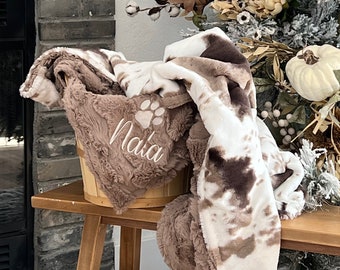 Personalized Brown Sugar Pony dog Blanket, Cow Paw Print Dog Blanket, Paw Puppy Blanket, Personalized Dog Blanket, Western Dog Gift