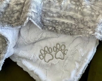 Personalized Paw Print Dog Blanket, Silver Fawn and You Choose Minky Dog Blanket, Woodland Themed Pet Blanket, Christmas Gift for Puppy