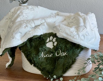 Ivory Embossed Paw with Minky Back Personalized Paw Print Blanket, Paw Print Dog Blanket, Puppy Blanket, Personalized Dog Blanket, Ivory Dog