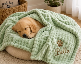 Personalized Dog Blanket, Custom Pet Blanket, Embroidered Puppy Blanket, Soft Plush Dog Throw, Cat Blanket, Pet Gift, Cozy Dog Bed Blanket