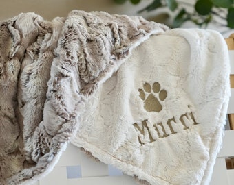 Personalized Wild Rabbit Sandshell dog Blanket, Brown Beige Dog Blanket, Paw Puppy Blanket, Personalized Dog Blanket