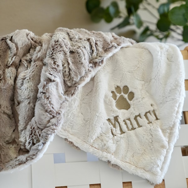 Personalized Wild Rabbit Sandshell dog Blanket, Brown Beige Dog Blanket, Paw Puppy Blanket, Personalized Dog Blanket