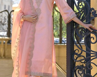 Geborduurde Kurta-set van zijdemix met dupatta-organza - Pakistaanse bruiloftskleding voor dames