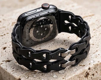 Chain-Link Silicone Apple Watch Band | Sporty Edgy Bracelet 38–49mm