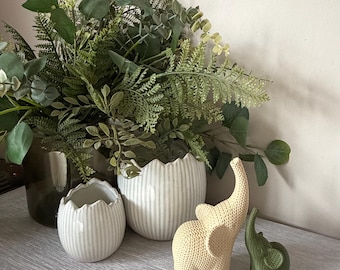 Set of 2 Elephant Ornaments: Small (10cm) and Medium (15cm)