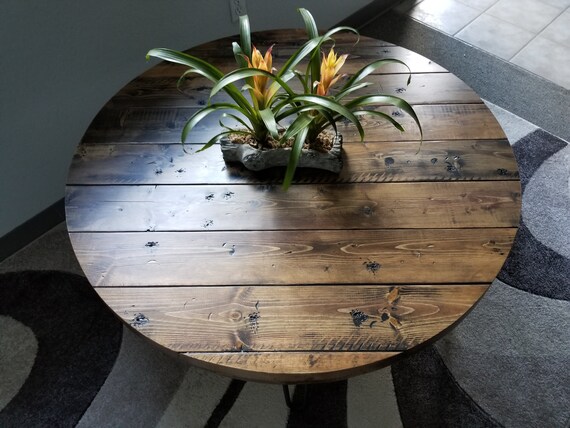 Reclaimed Distressed Round Dining Table. Heavy Duty Iron Pipe Legs