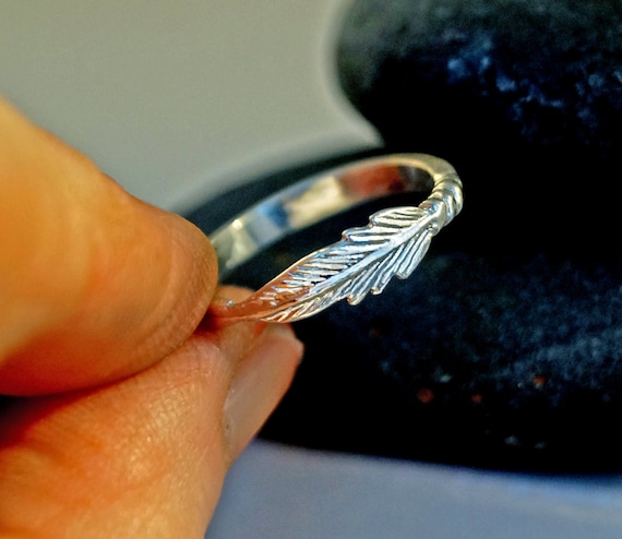 Feather Angel Ring 2025