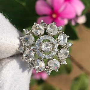 Elegant Baguette & Round Cut Moissanite Halo Ring | Exquisite Bridal Jewelry