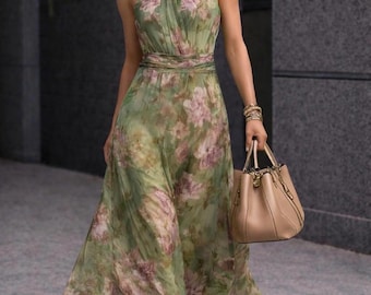 Floral Neckholder Maxikleid Sage Grünes Chiffon Sommerkleid TheLinenLabelCo