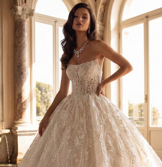 Luxury Ball Gown Wedding Dress - Strapless Lace Princess Bridal Gown - Elegant Royal Wedding Dress