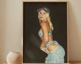 Zara Larsson Mitternachtssonne Poster | Schwedische Pop Queen Wandkunst | Lush Life Ain't My Fault Musik-Druck | Ästhetisches Raumdekor-Fangeschenk