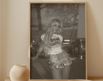 Zara Larsson Wand Dekor | Sommer Haus Popstar Poster | Uncover Era Aesthetic Art | Symphonie Collab Icon | Feministisches Queen-Statement