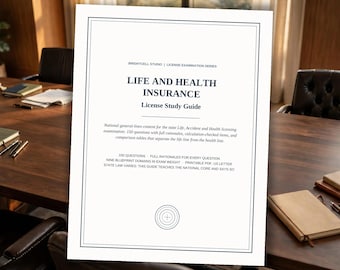 Op de afbeelding: Een witte studiegids met de titel Life and Health Insurance License Study Guide van Brightcell Studio. De tekst beschrijft 150 vragen met toelichtingen, domeinen en examengewichten in een donkerblauw lettertype.