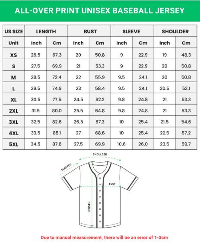 Pode incluir: Camisola de baseball branca com bot&otilde;es, mangas curtas e gola. A imagem inclui uma tabela de tamanhos com medidas em polegadas e cent&iacute;metros para comprimento, busto, manga e ombro. O texto diz "ALL-OVER PRINT UNISEX BASEBALL JERSEY."