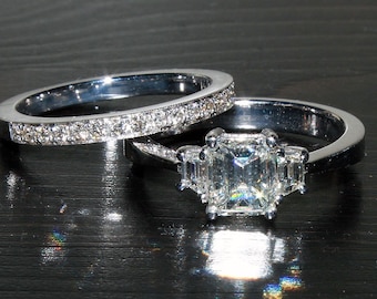 Stunning Emerald Cut Diamond Bridal Set
