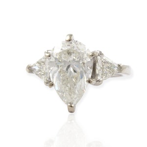 Pear Cut Diamond Engagement Ring - Etsy